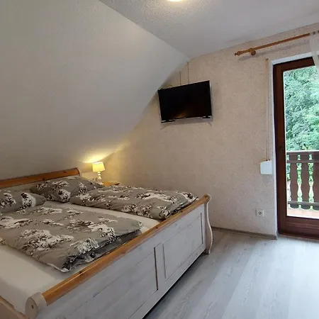 Gaestehaus Gerhardt Schweigen-Rechtenbach