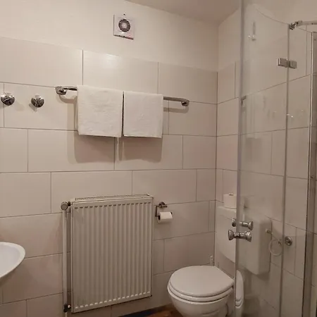 Gaestehaus Gerhardt Rum i privatbostad *