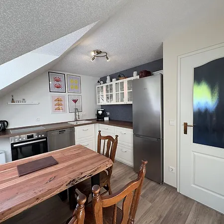 Homestay Gastehaus Gerhardt Schweigen-Rechtenbach
