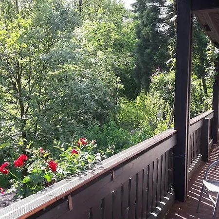 Gaestehaus Gerhardt Rum i privatbostad Schweigen-Rechtenbach